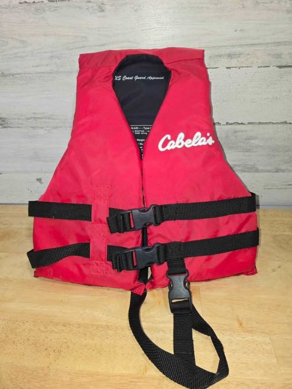 Cabela's Youth Type III PFD Life Jacket Vest Red/Black Model 1702-B 30-50lb E2